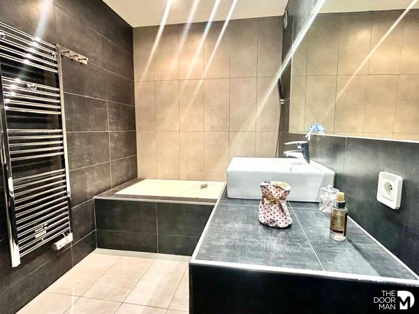 Maison - À vendre - 108 m² - LE LAVANDOU | The Door Man