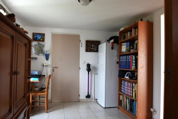 Dpt Charente Maritime (17), Ile d'Oléron, à vendre LA BREE LES BAINS Maison 7 pièces LA BREE LES BAINS (17), terrain 760 m²