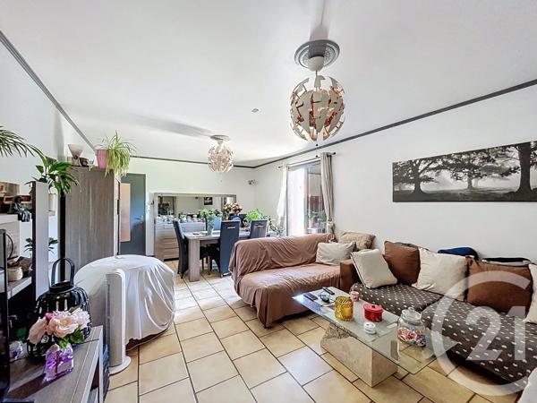 Maison à vendre  5 pièces - 111,17 m 2   LAFRANCAISE  - 82