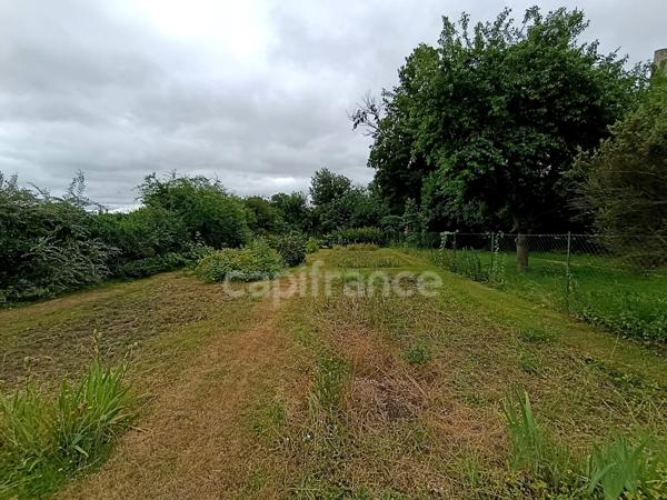 Maison 1920 avec jardin et beau potentiel – Croisilles
