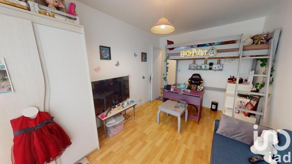 Appartement 5 pièces de 115 m² à La Rochette (77000)