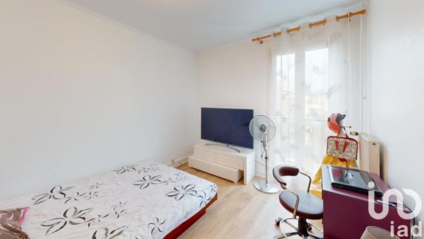 Appartement 5 pièces de 115 m² à La Rochette (77000)