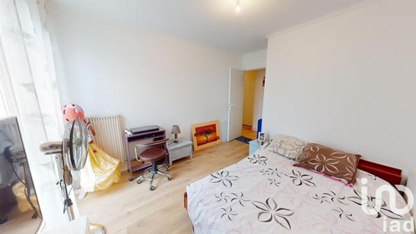 Appartement 5 pièces de 115 m² à La Rochette (77000)