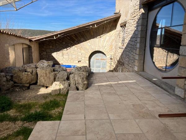 Autres types de maison à vendre à Villemus dans les Alpes-de-Haute-Provence (04110), ref : 9452-MD