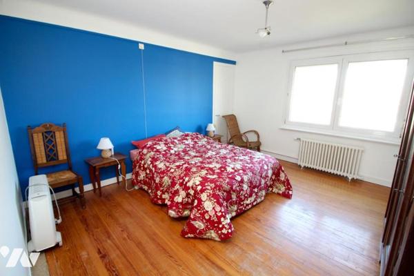 Maison avec jardin et garage double