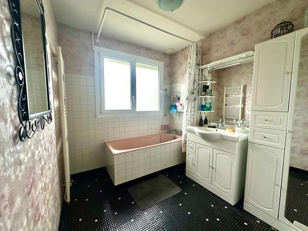 Maison familiale 105 m²  Quartier calme à Poitiers