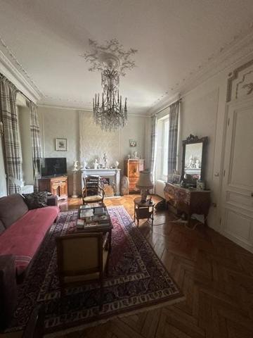 Vente / Maison de maître à Saint-Dizier (52100)