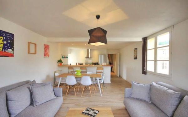 Appartement à louer    3 pièces •  Avignon