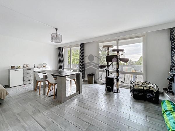 Vente Appartement 4 pièces 82 m2 à Saint-Quentin