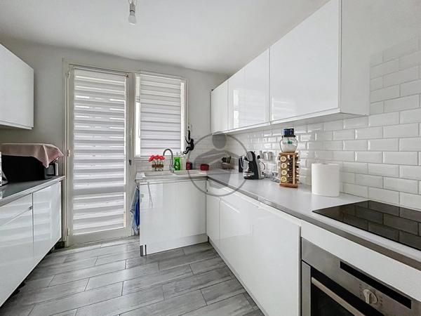 Vente Appartement 4 pièces 82 m2 à Saint-Quentin