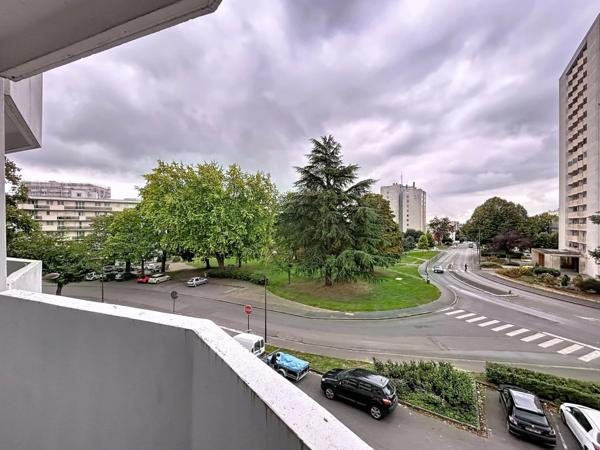 Vente Appartement 4 pièces 82 m2 à Saint-Quentin