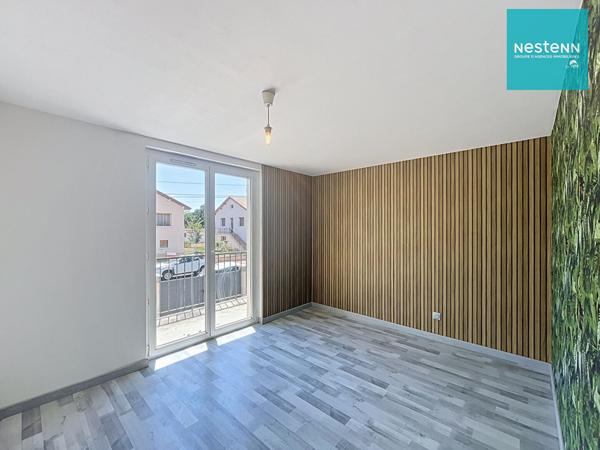 Savigneux - Maison familiale 4 à 5 chambres avec jardin arboré de 500 m² environ