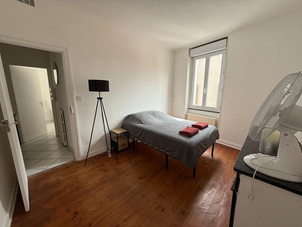 APPARTEMENT 2 CHAMBRES MEUBLE CARCASSONNE