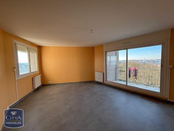 Appartement à louer 5 pièces 99.45m²
