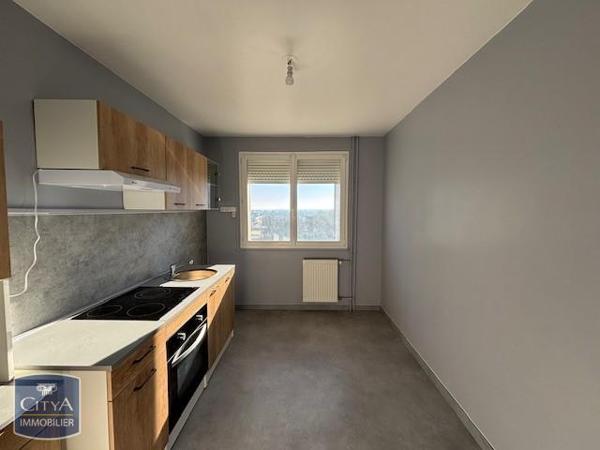 Appartement à louer 5 pièces 99.45m²