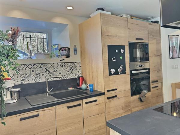 EN EXCLUSIVITE  - Maison mitoyenne rénovée sortie Rumilly  4 pièces 119.93 m2