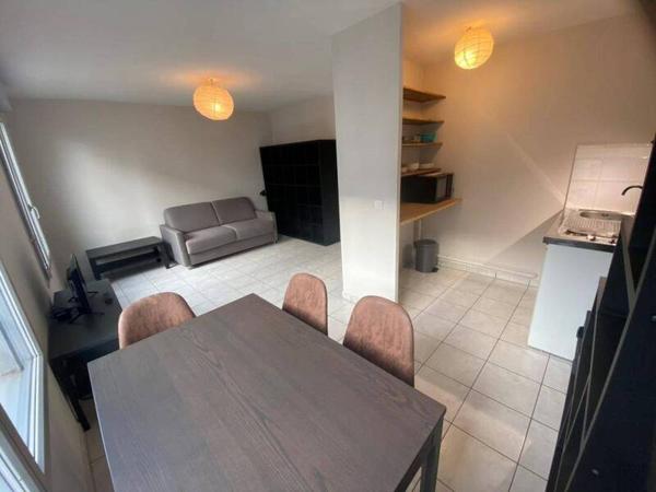 Appartement 1 pièce                                        - 69003 Lyon 3e  Arrondissement Réf : 5700