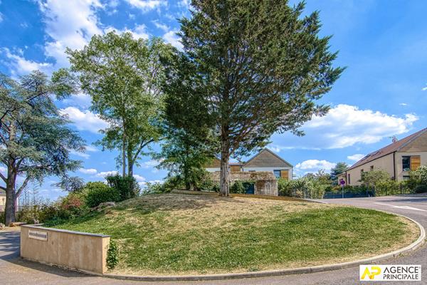 Appartement Saint Germain En Laye 5 pièce(s) 92 m2 €775 000 ** - Référence 13765