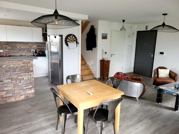 Appartement Saint Germain En Laye 5 pièce(s) 92 m2 €775 000 ** - Référence 13765