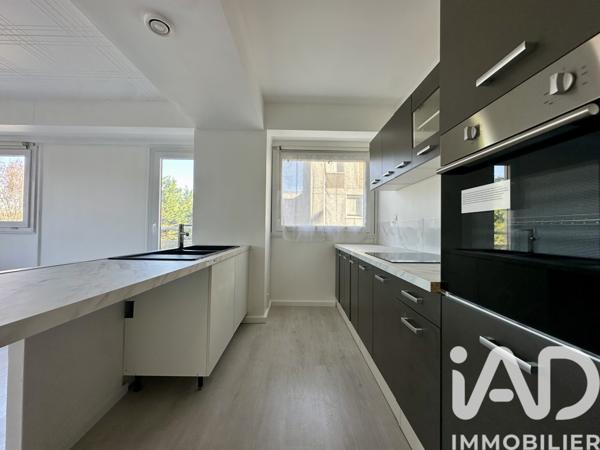Appartement à vendre 4 pièces 84 m² Boussy-Saint-Antoine