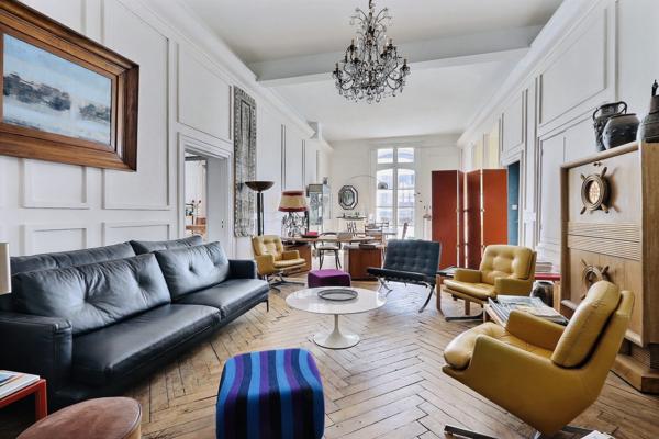 GRAND APPARTEMENT DE CARACTERE - GAILLARD