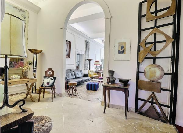 GRAND APPARTEMENT DE CARACTERE - GAILLARD