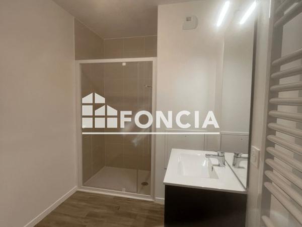 Location Appartement 3 pièces 63.8 m² - 104 AVENUE DE ROUEN Vernon 27200