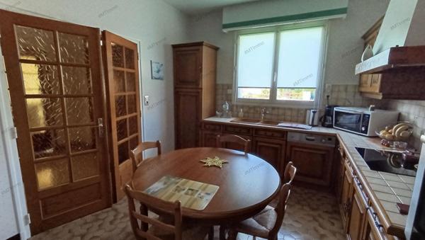 Maison Fère Champenoise 5 pièce(s) 123.29 m2