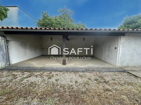 Maison de ville, dépendances, jardin sans vis-à-vis secteur Conseil Général