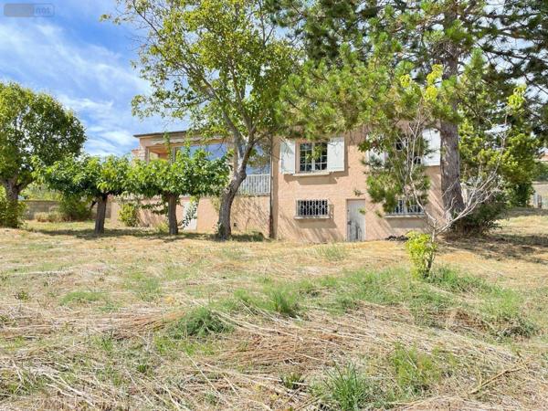 Maison individuelle à vendre à Valensole dans les Alpes-de-Haute-Provence (04210), ref : 025/1912