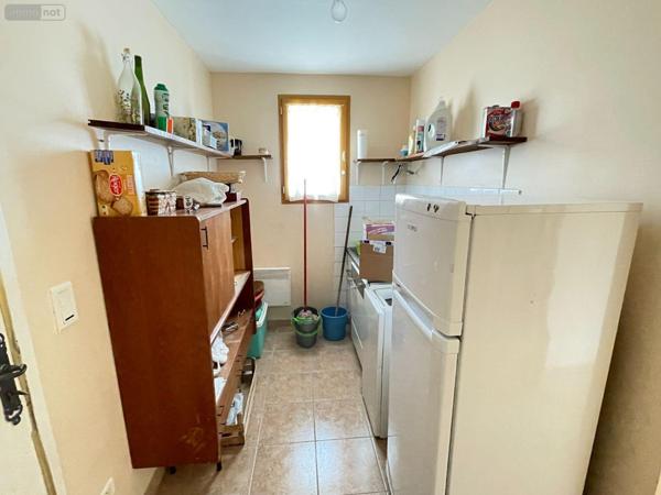 Maison individuelle à vendre à Valensole dans les Alpes-de-Haute-Provence (04210), ref : 025/1912