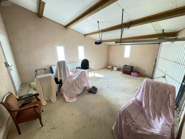 Maison individuelle à vendre à Valensole dans les Alpes-de-Haute-Provence (04210), ref : 025/1912