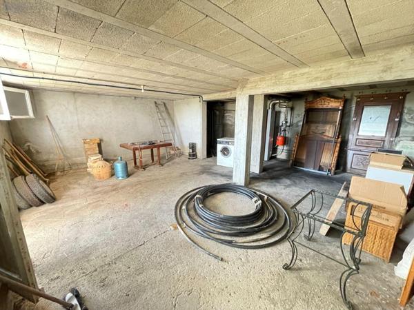 Maison individuelle à vendre à Valensole dans les Alpes-de-Haute-Provence (04210), ref : 025/1912