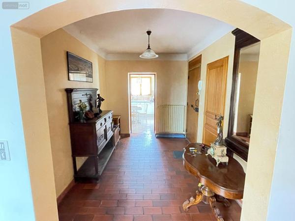 Maison individuelle à vendre à Valensole dans les Alpes-de-Haute-Provence (04210), ref : 025/1912