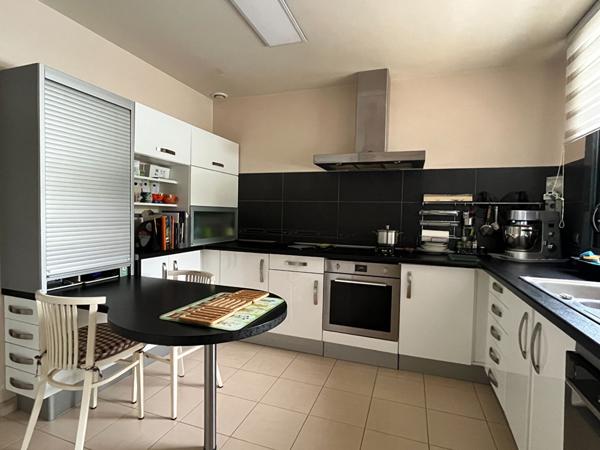 Maison - 5 pièces - 138 m²