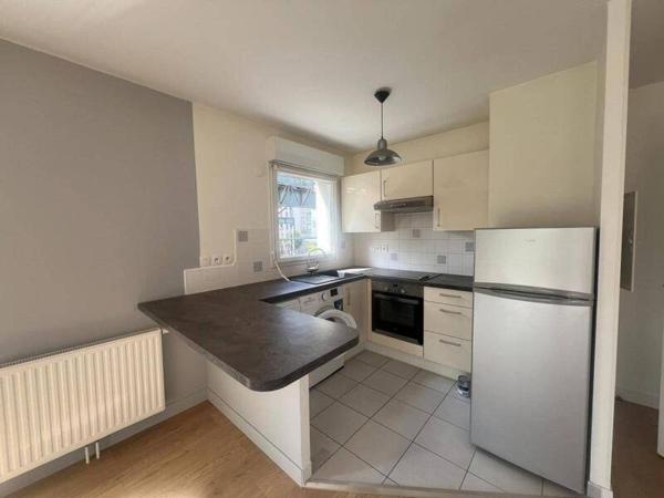 Appartement 2 pièces                                        - 44200 Nantes Réf : 12098