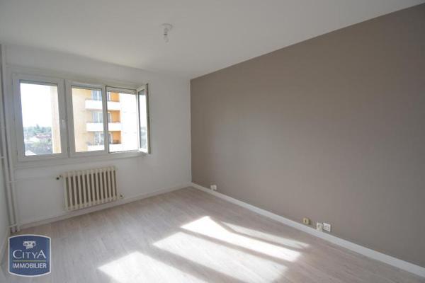 Appartement à louer 3 pièces 67.59m²