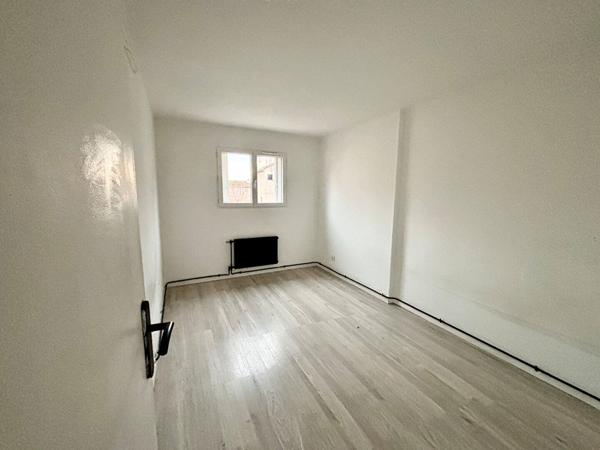 Grand 2 pièces 60 m² - Proche toutes commodités - SAVIGNY LE TEMPLE