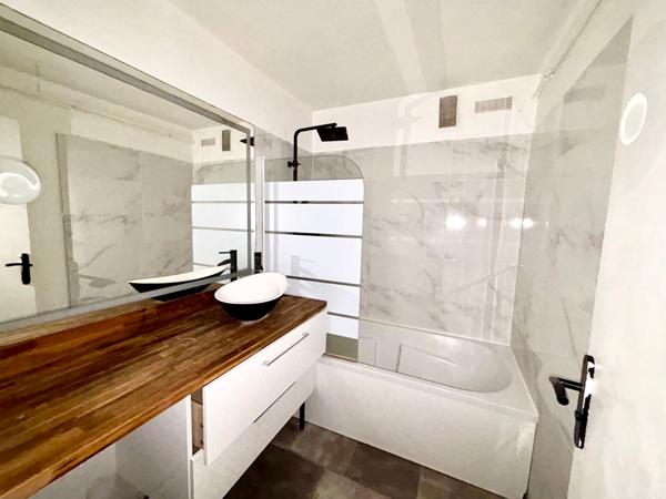 Grand 2 pièces 60 m² - Proche toutes commodités - SAVIGNY LE TEMPLE