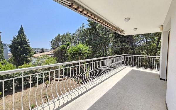 Appartement à vendre    3 pièces •  Sanary-sur-Mer