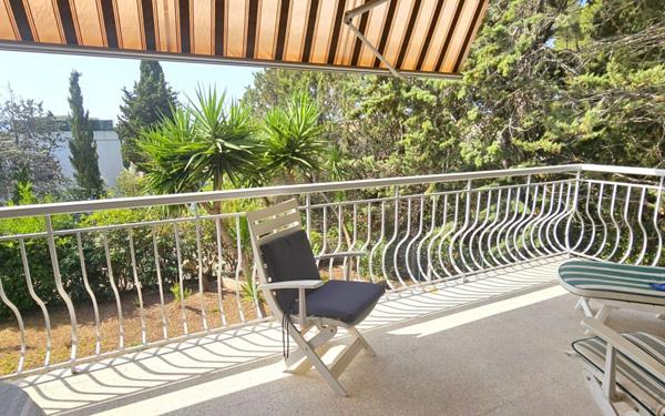 Appartement à vendre    3 pièces •  Sanary-sur-Mer