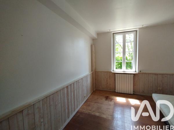 Maison à vendre 7 pièces 245 m² Saint-Savin