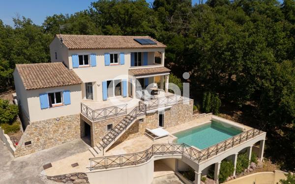 Maison à vendre    5 pièces • 152,29 m2 Les Adrets-de-l'Estérel
