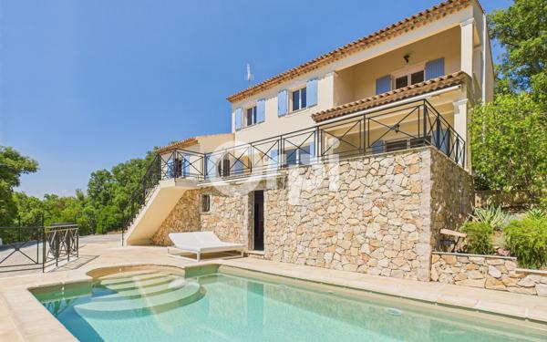 Maison à vendre    5 pièces • 152,29 m2 Les Adrets-de-l'Estérel