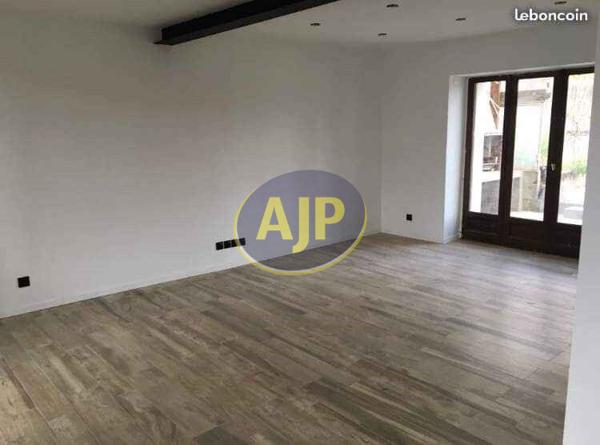 Location maison Bouguenais : 927 € - AJP Immobilier Nantes Sud