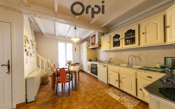 Maison à vendre    5 pièces • 132 m2 Thuir