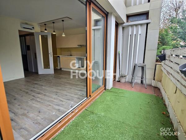 STUDIO de 32 m² + BALCON + CAVE