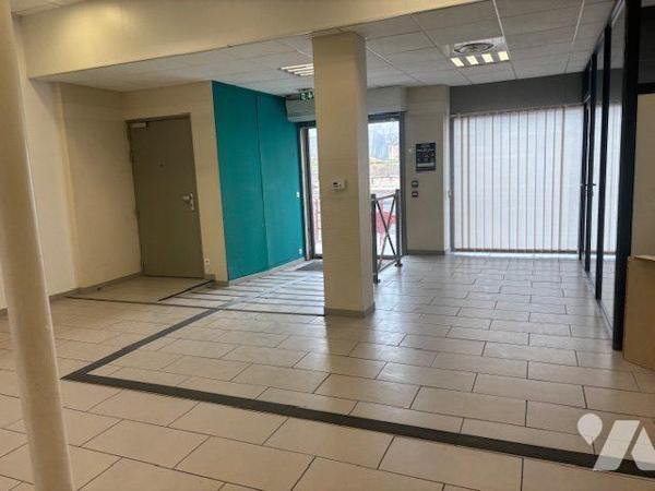 Local commercial de 110m²