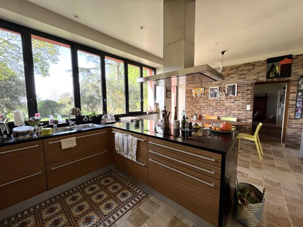 Bien d'exception quartier Chantenay - NANTES - 9 pièces - Jardin - Garage - Appartement T2 indépendant