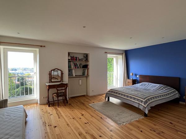 Bien d'exception quartier Chantenay - NANTES - 9 pièces - Jardin - Garage - Appartement T2 indépendant